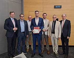 AVP24 gestaltete Anzeige