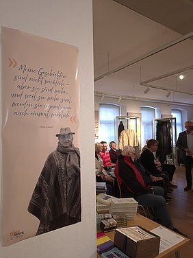 Zitat Otto Knopf Nahaufnahme eines Zitates von Otto Knopf, das zu der Vernissage und Sonderausstellung ausgestellt ist